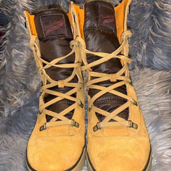 Timberland puffer lace up boots - Picture 3 of 3